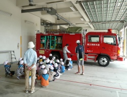 消防車両の見学